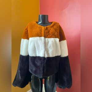 Women’s “Teddy Bear “ Jacket ( large )